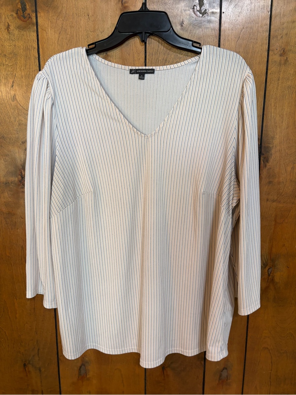 Adrianna Papell Cream and Navy Pinstripe V‑Neck Long Sleeve Top
